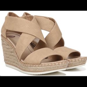 NEW Dr. Scholl's Vacay Wedge Sandal